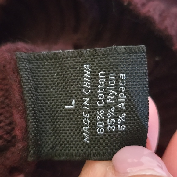 Marc Anthony Maroon Cable Knit Sweater Size Large - Picture 6 of 7